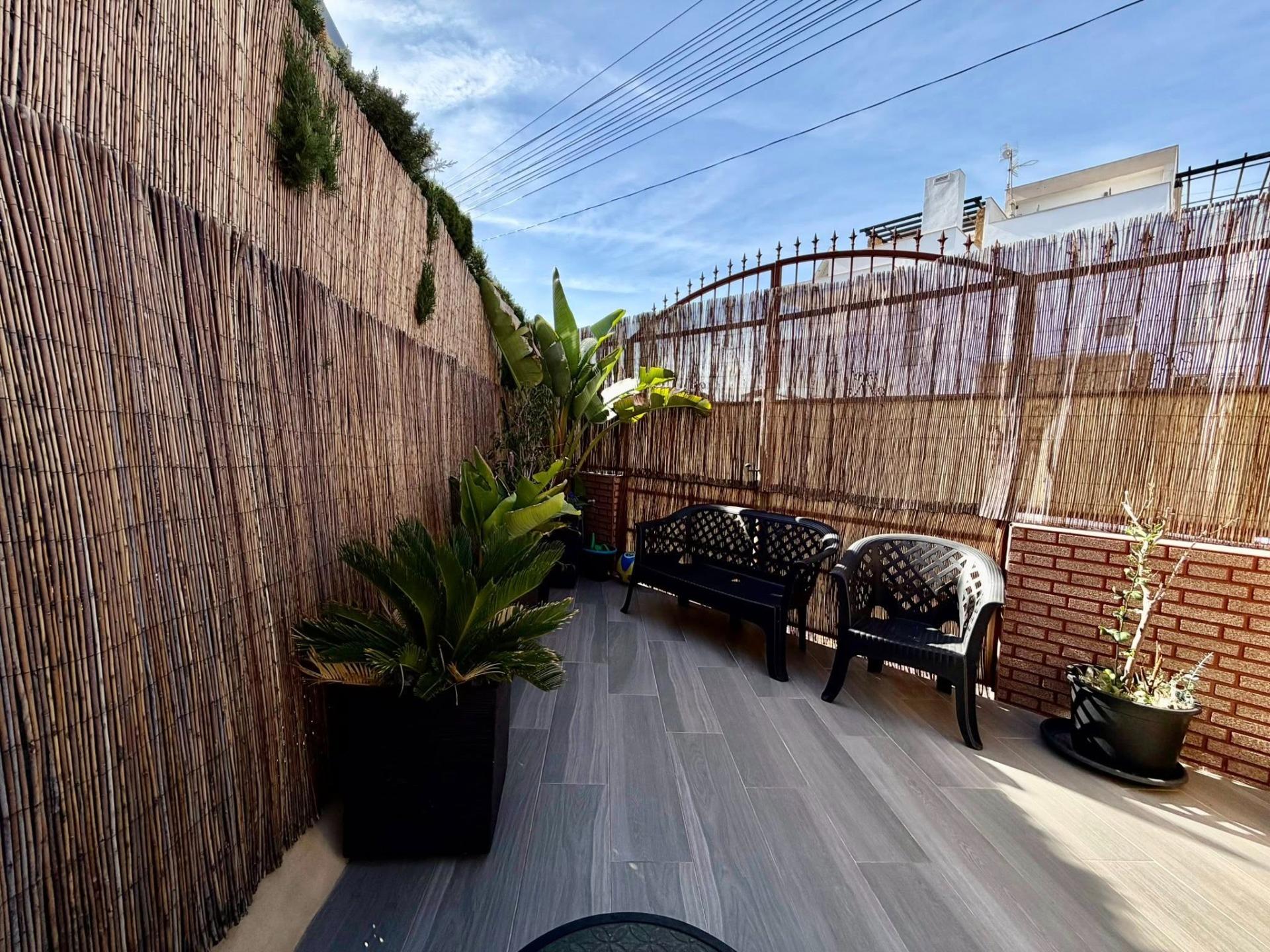 TOWNHOUSE FOR SALE WITH PRIVATE POOL IN TORREVIEJA, 750 M FROM THE BEACH image 16