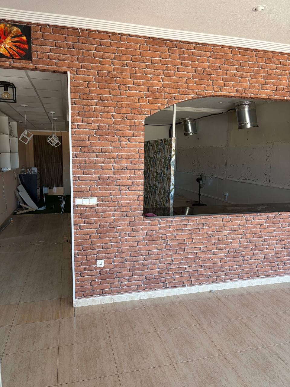 180 m² Commercial Premises for Rent in Aguas Nuevas, Torrevieja image 7