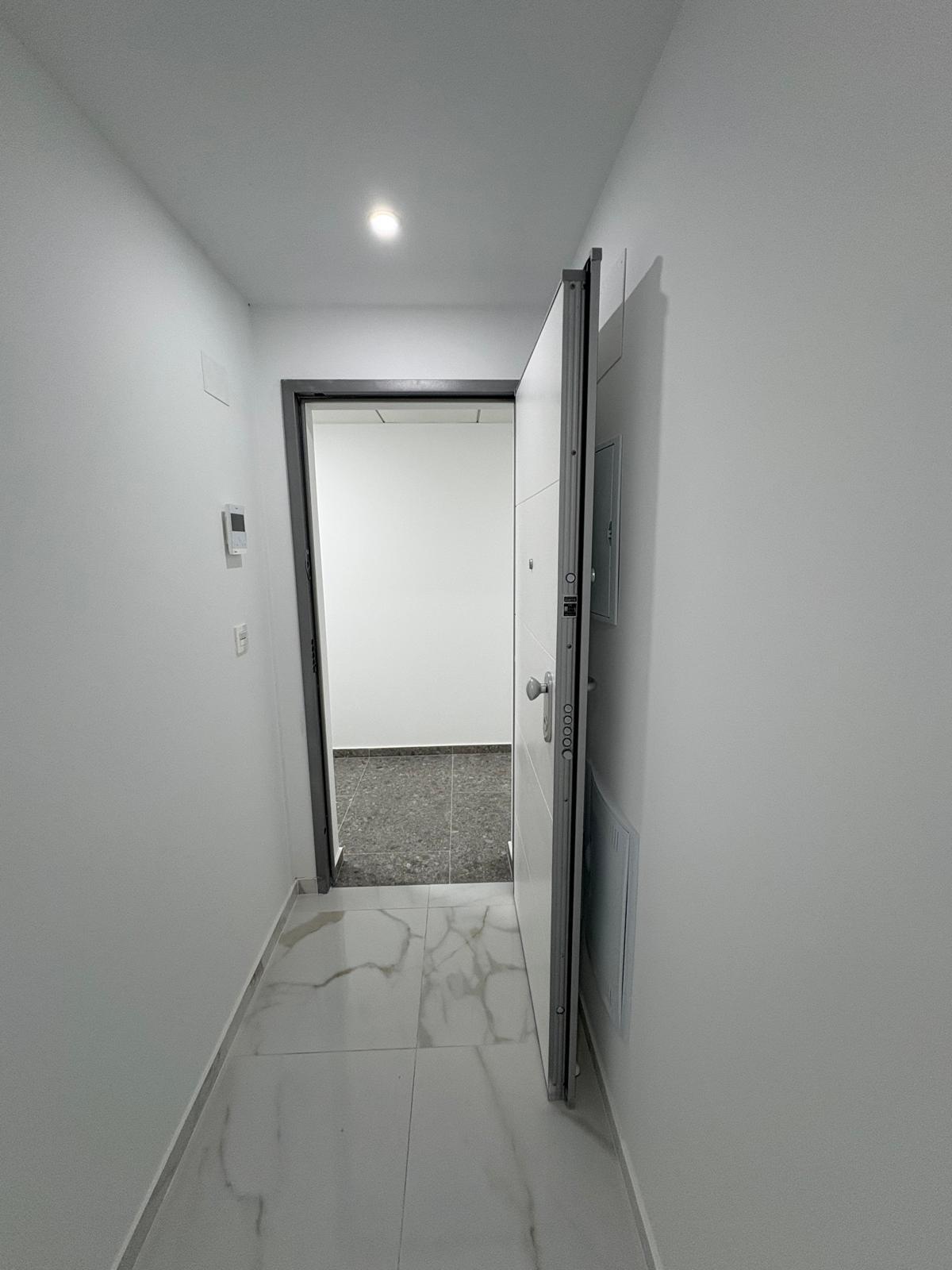 Exclusive Apartment in the Heart of Torrevieja 🌊🏖️ 2 bedrooms, 1 bathroom, BBQ, sun deck with ocean views image 24