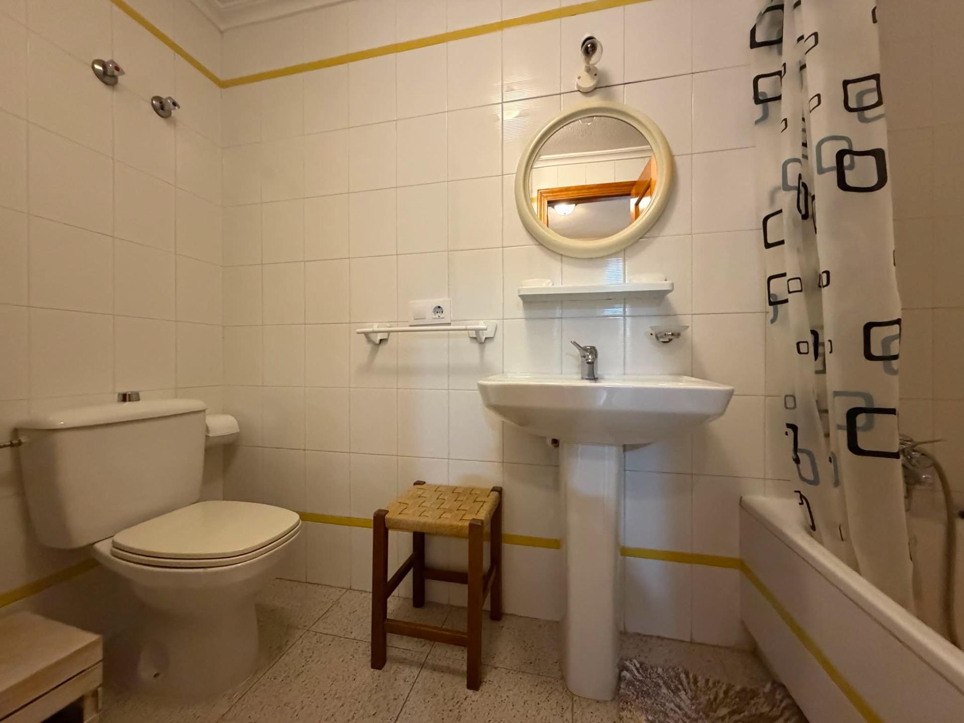 Spacious First-Floor Apartment Just 300 Meters from Playa del Cura, with a Double Enclosed Garage Included image 22
