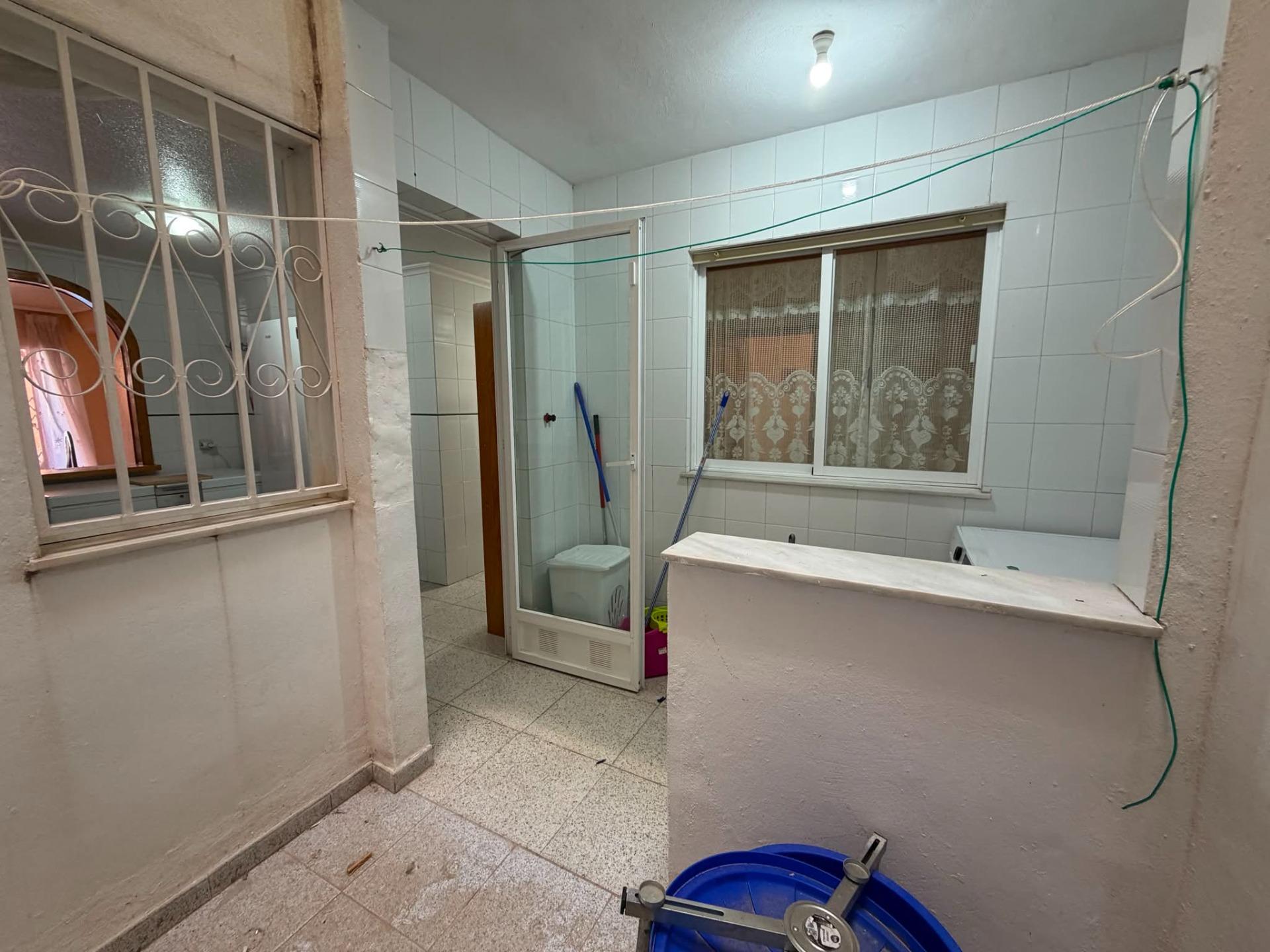 Spacious First-Floor Apartment Just 300 Meters from Playa del Cura, with a Double Enclosed Garage Included image 17