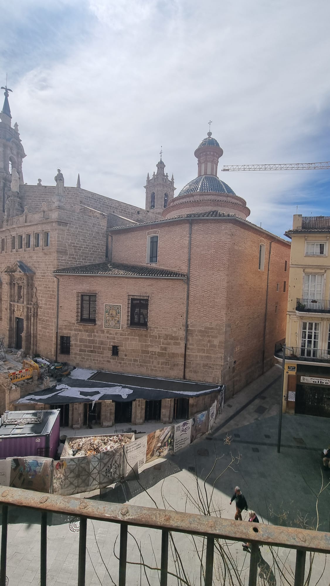 Investment Property in the Heart of Valencia - opposite from the Central Market image 4
