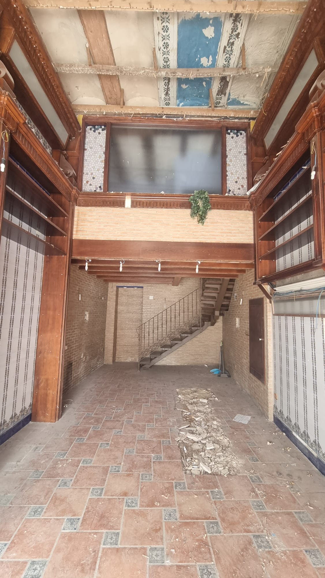 Investment Property in the Heart of Valencia - opposite from the Central Market image 7