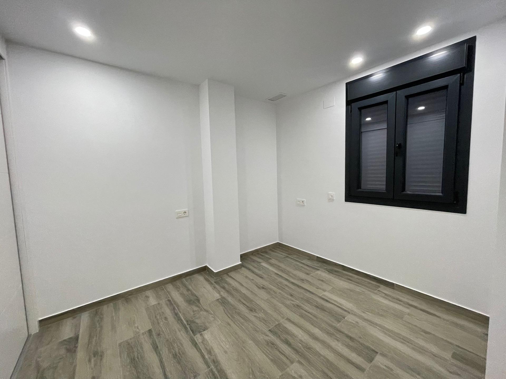 New apartment (2025) with pool and gym – Torrevieja image 7