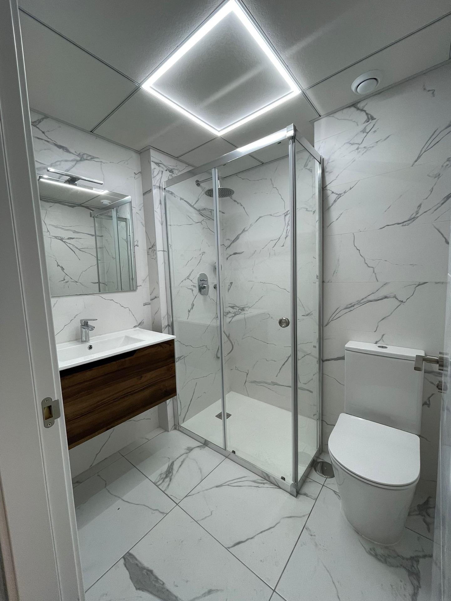 New apartment (2025) with pool and gym – Torrevieja image 16