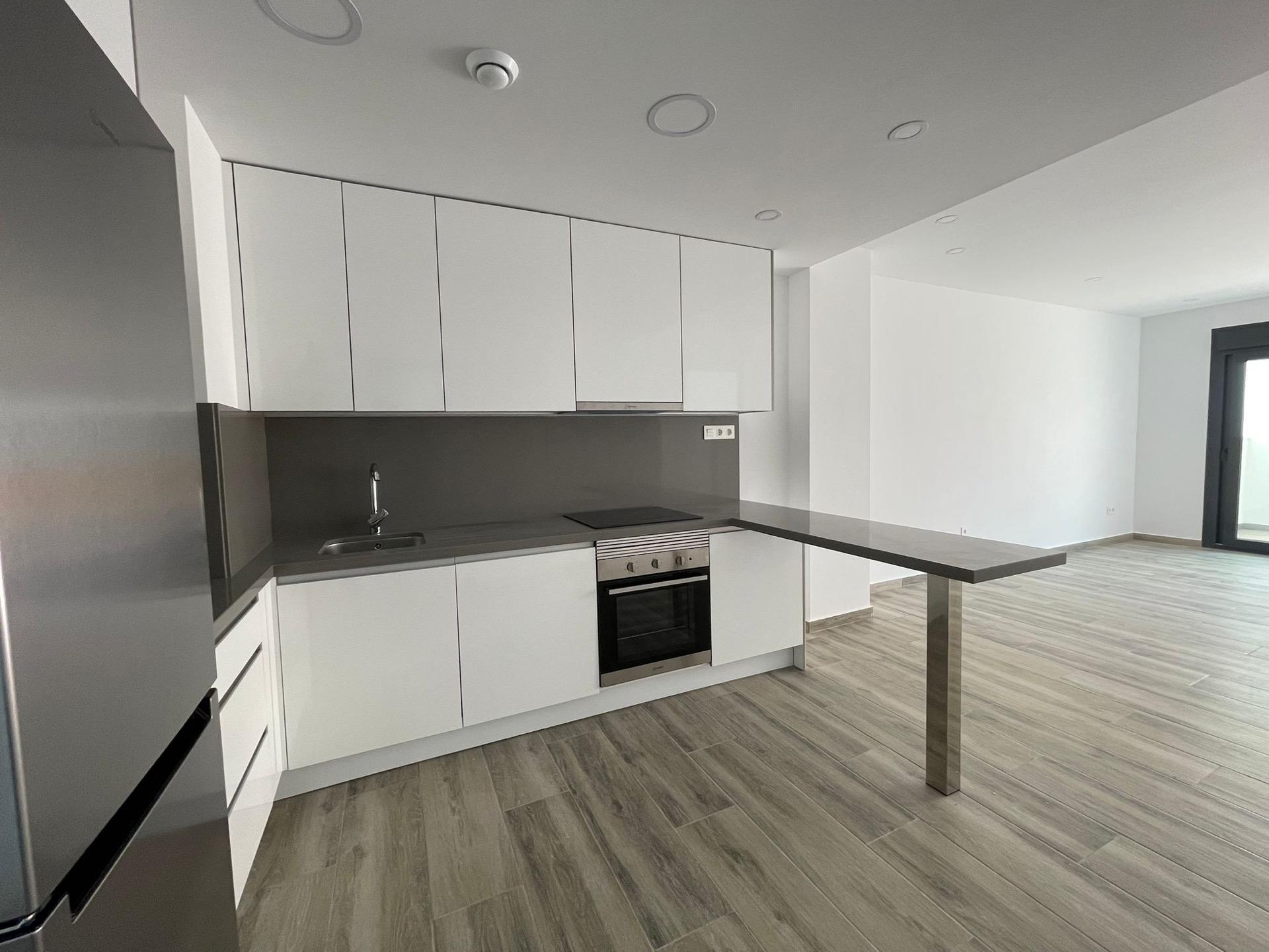 New apartment (2025) with pool and gym – Torrevieja image 3