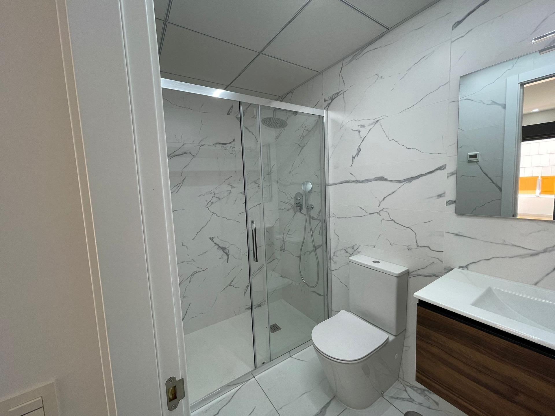 New apartment (2025) with pool and gym – Torrevieja image 17