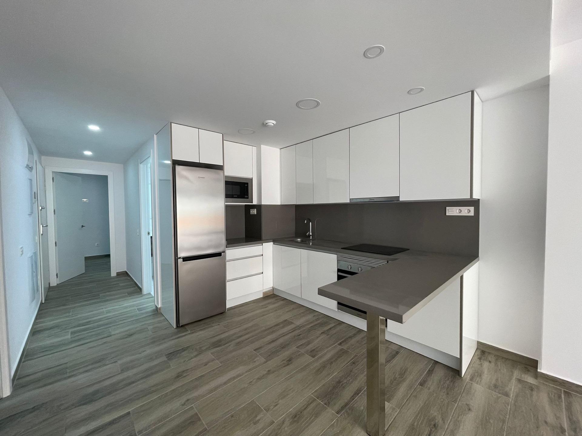 New apartment (2025) with pool and gym – Torrevieja image 2