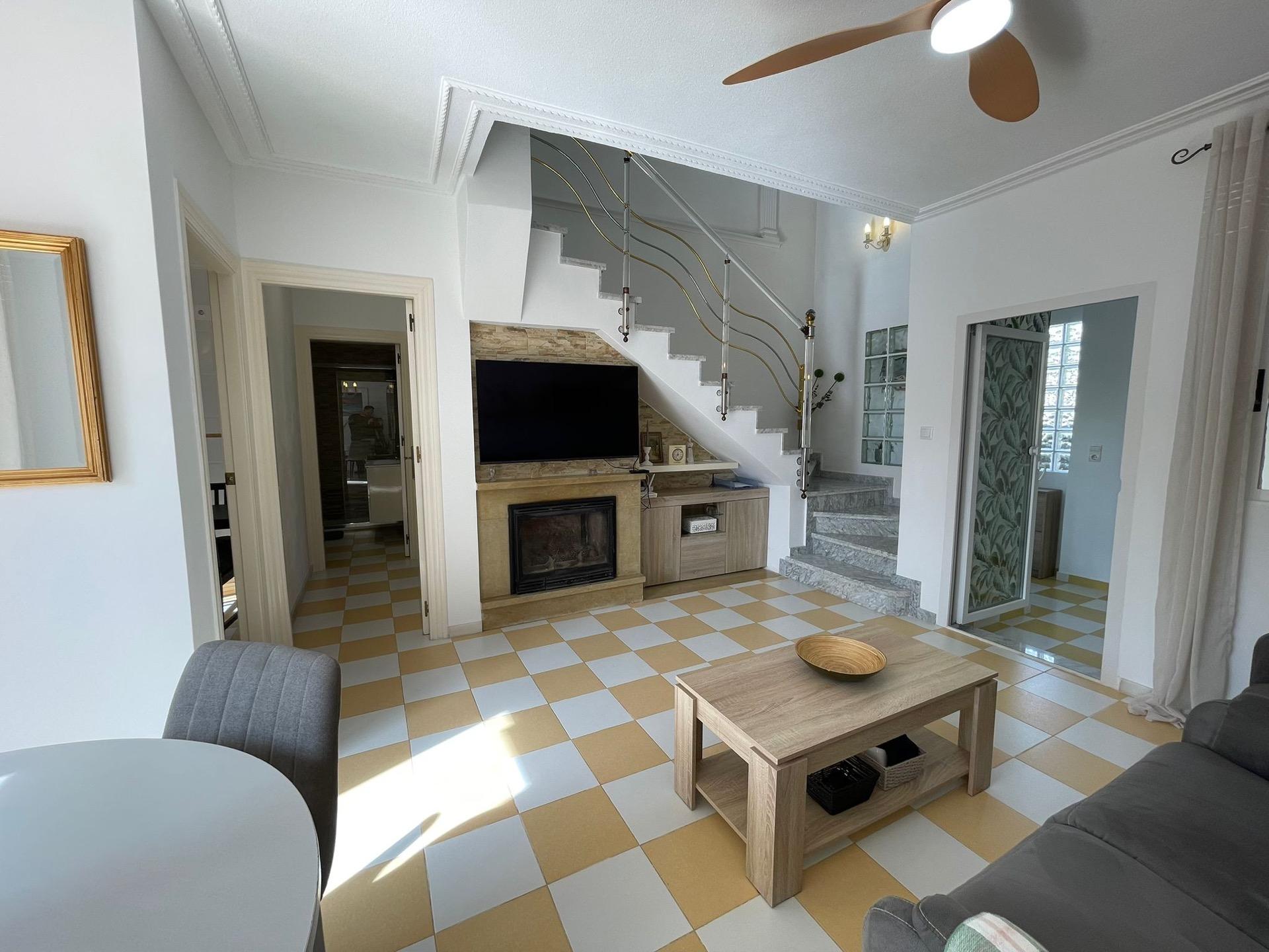 Detached house with garage in Aguas Nuevas image 6