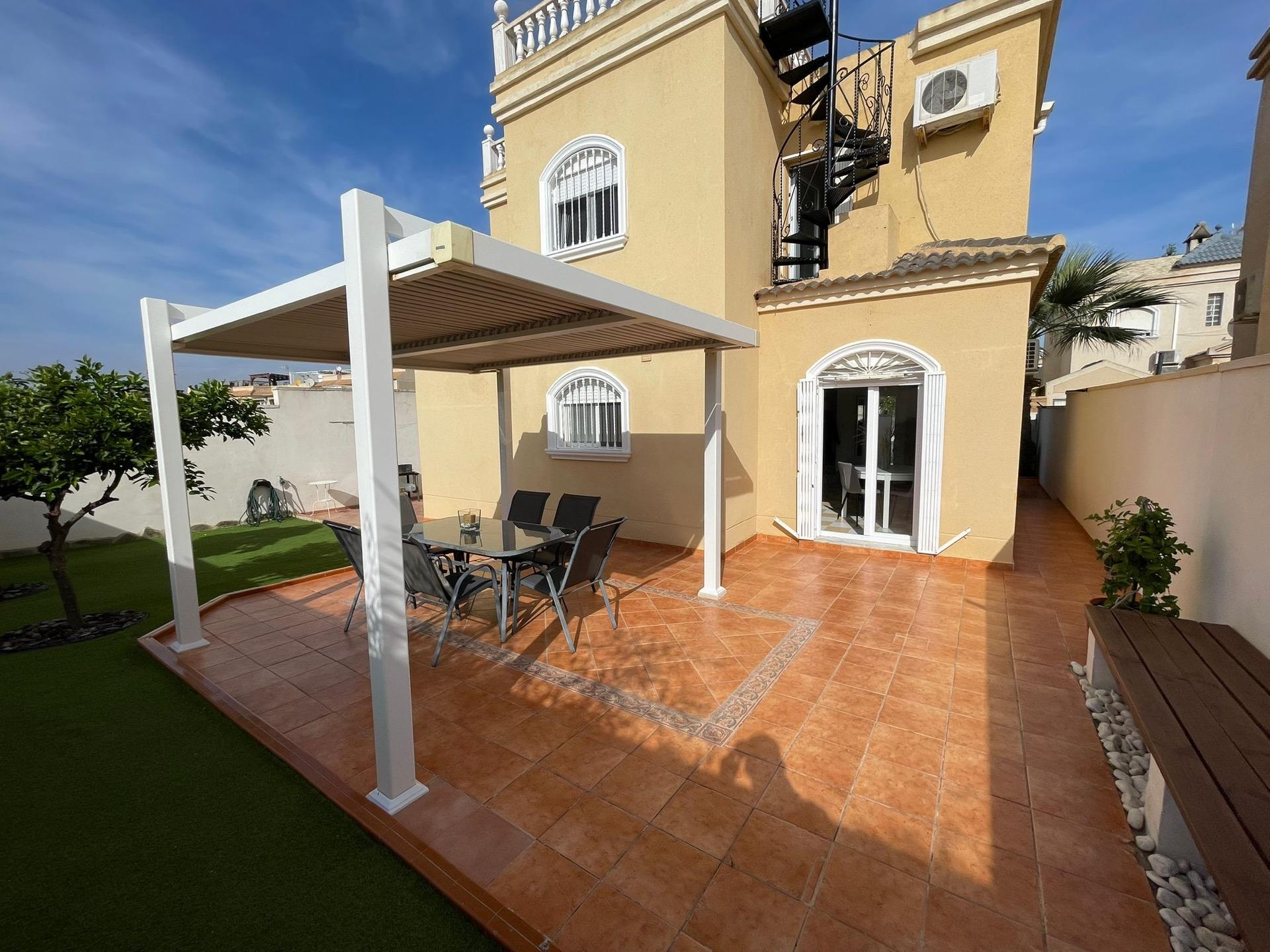 Detached house with garage in Aguas Nuevas image 29