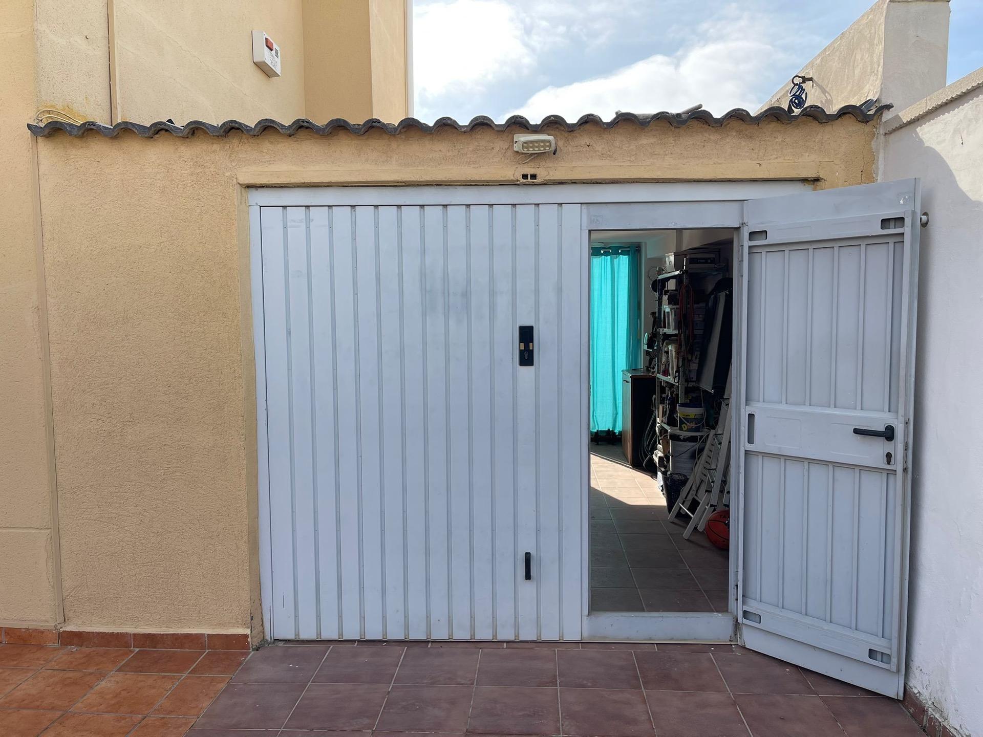 Detached house with garage in Aguas Nuevas image 35