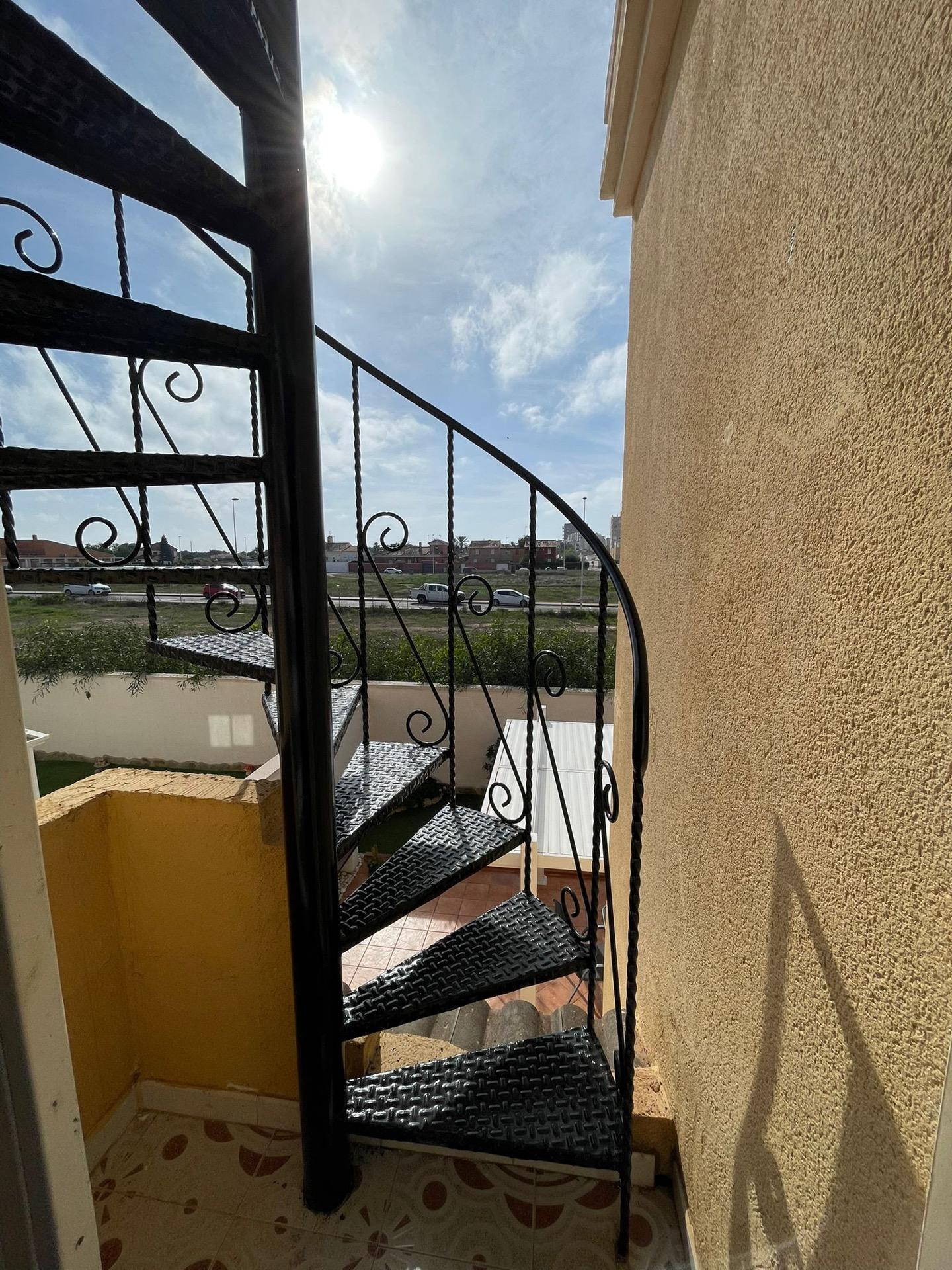 Detached house with garage in Aguas Nuevas image 25