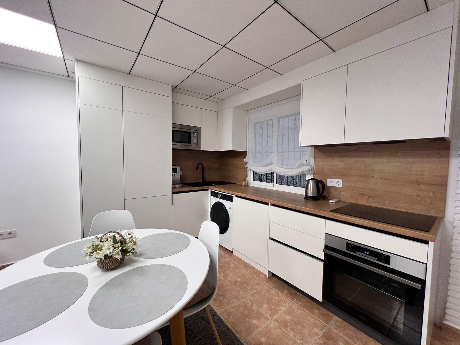 Apartment for sale 50 meters from Playa del Cura – Torrevieja image 3