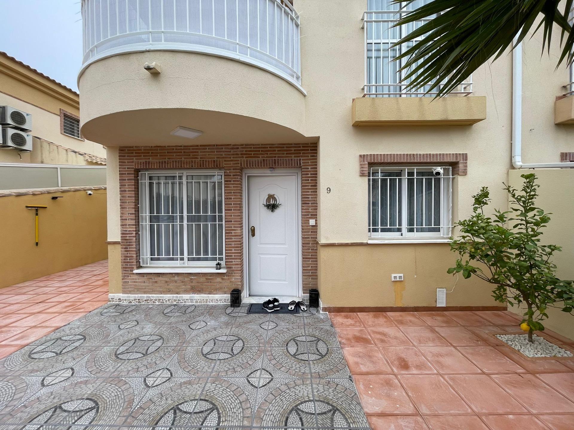 Modern townhouse in Ciudad Quesada – Fully renovated image 28