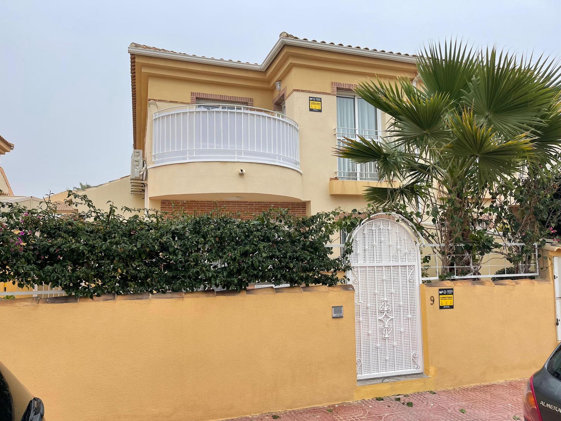 Modern townhouse in Ciudad Quesada – Fully renovated image 23