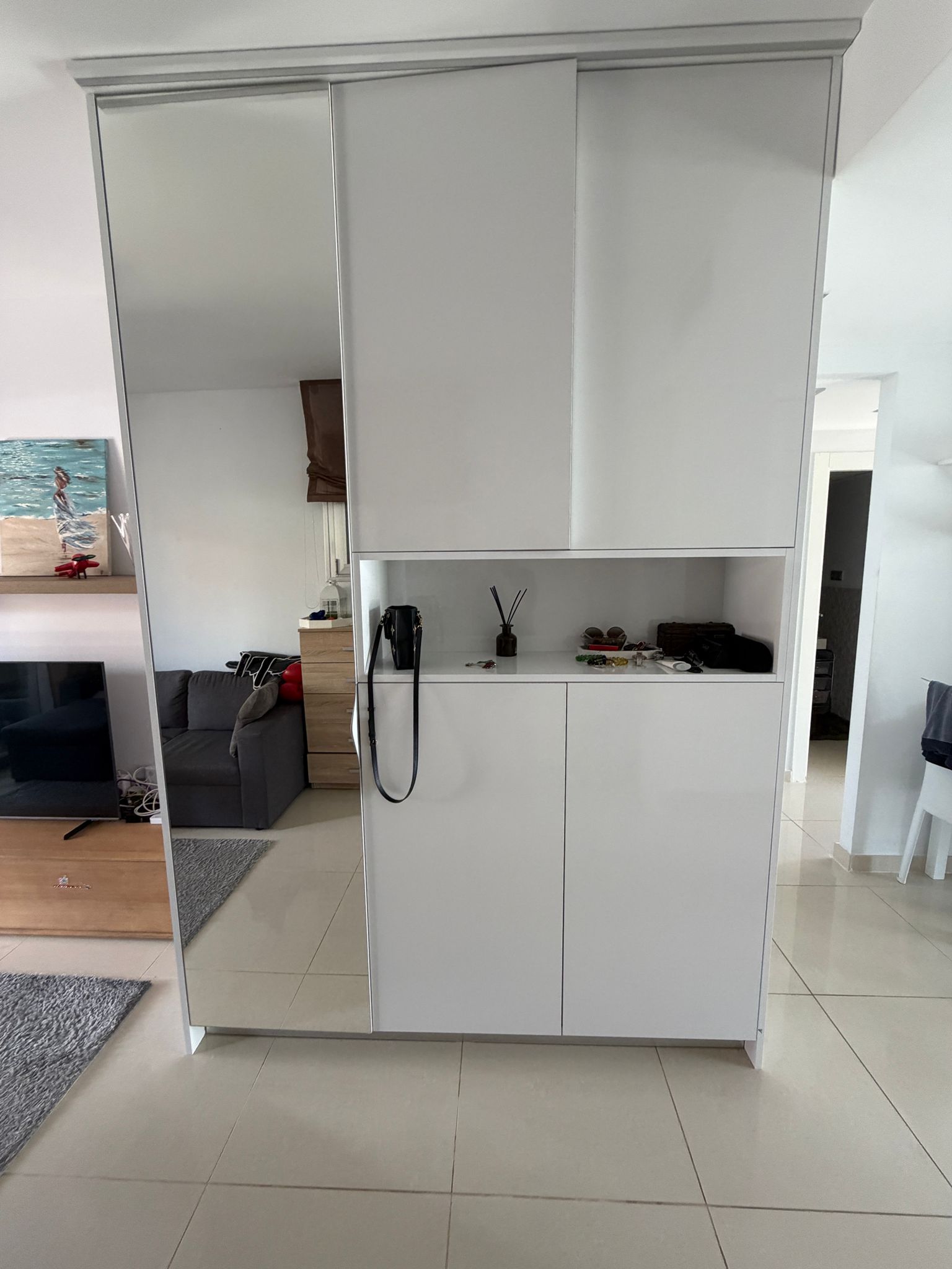 Modern 2-Bedroom Ground-Floor Apartment in Amay image 5