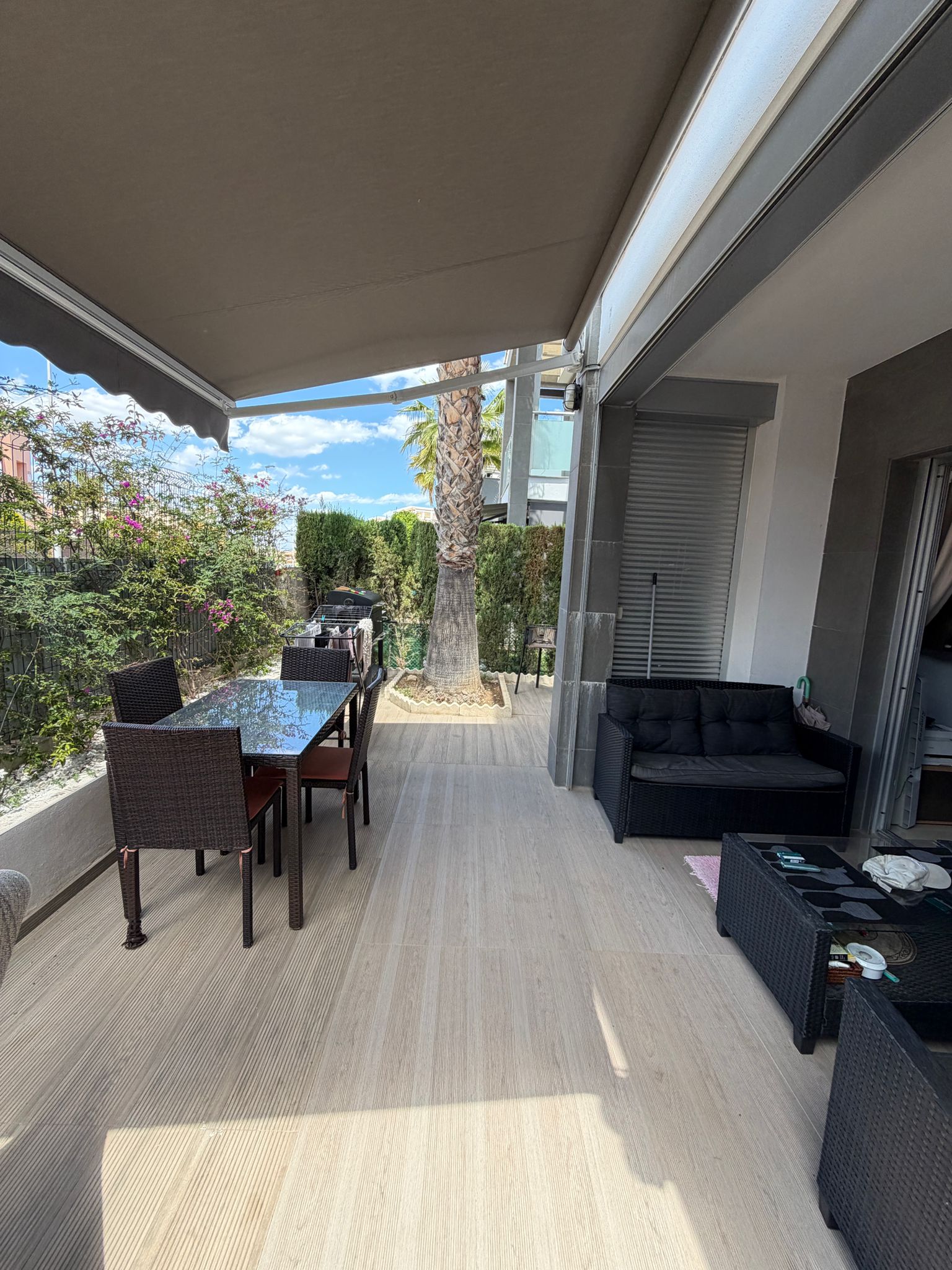 Modern 2-Bedroom Ground-Floor Apartment in Amay image 9
