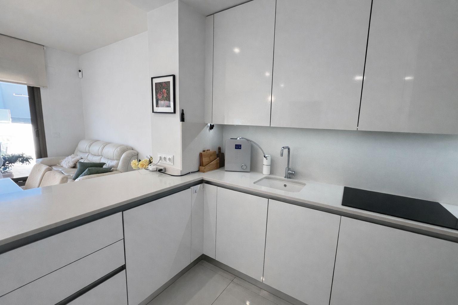 Modern Detached Villa with Private Pool, Basement & Solarium in Marina III, Orihuela Costa image 31