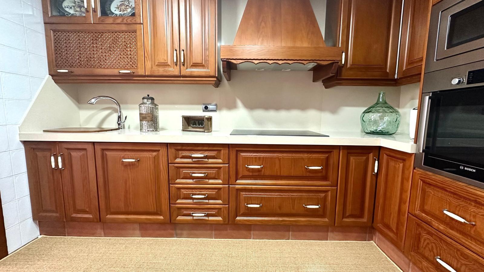 Spacious 4-Bedroom Townhouse with Sea Views in Los Balcones, Torrevieja image 36