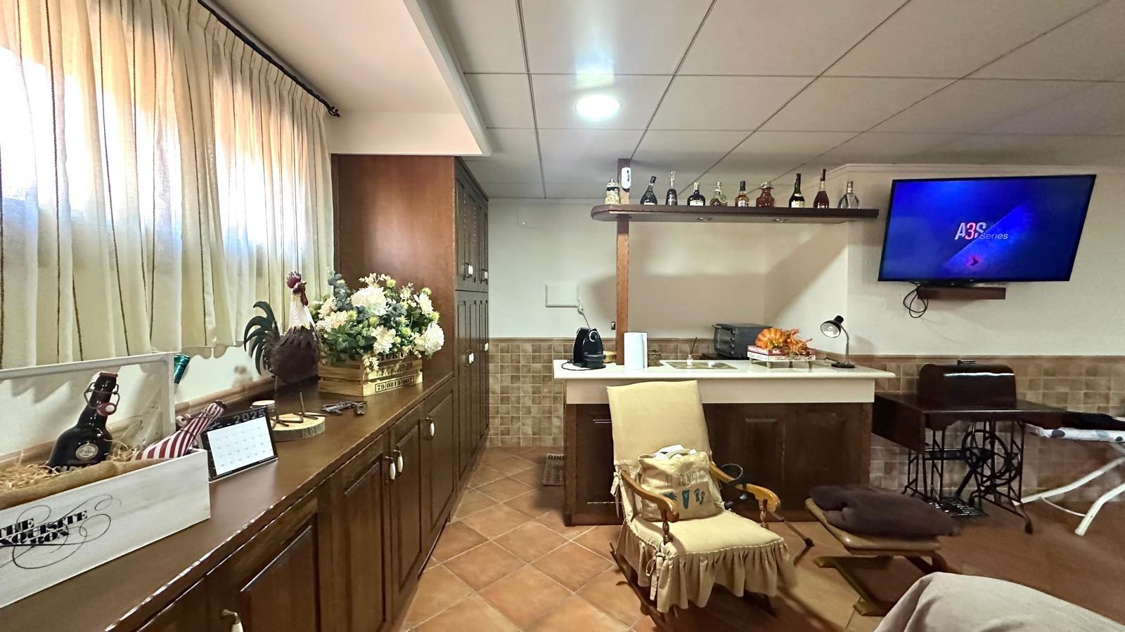 Spacious 4-Bedroom Townhouse with Sea Views in Los Balcones, Torrevieja image 38