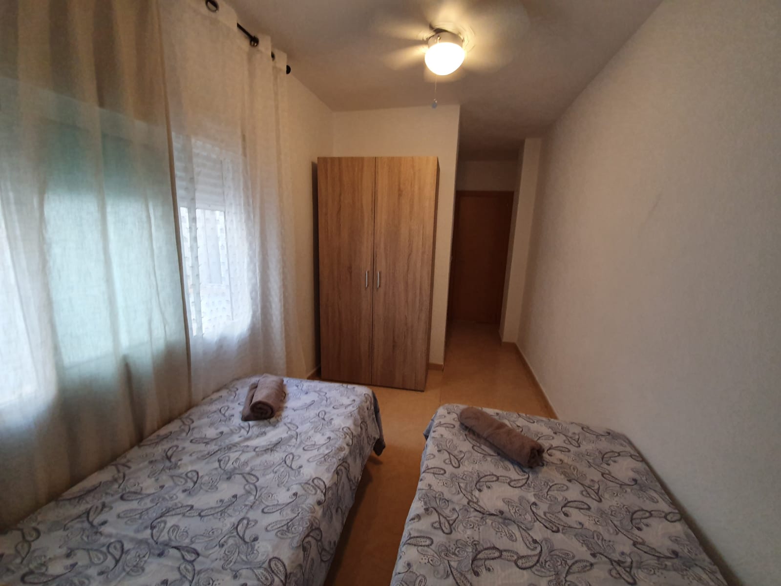 Two-Bedroom Apartment in Torrevieja Town Centre, Steps from the Beach image 2