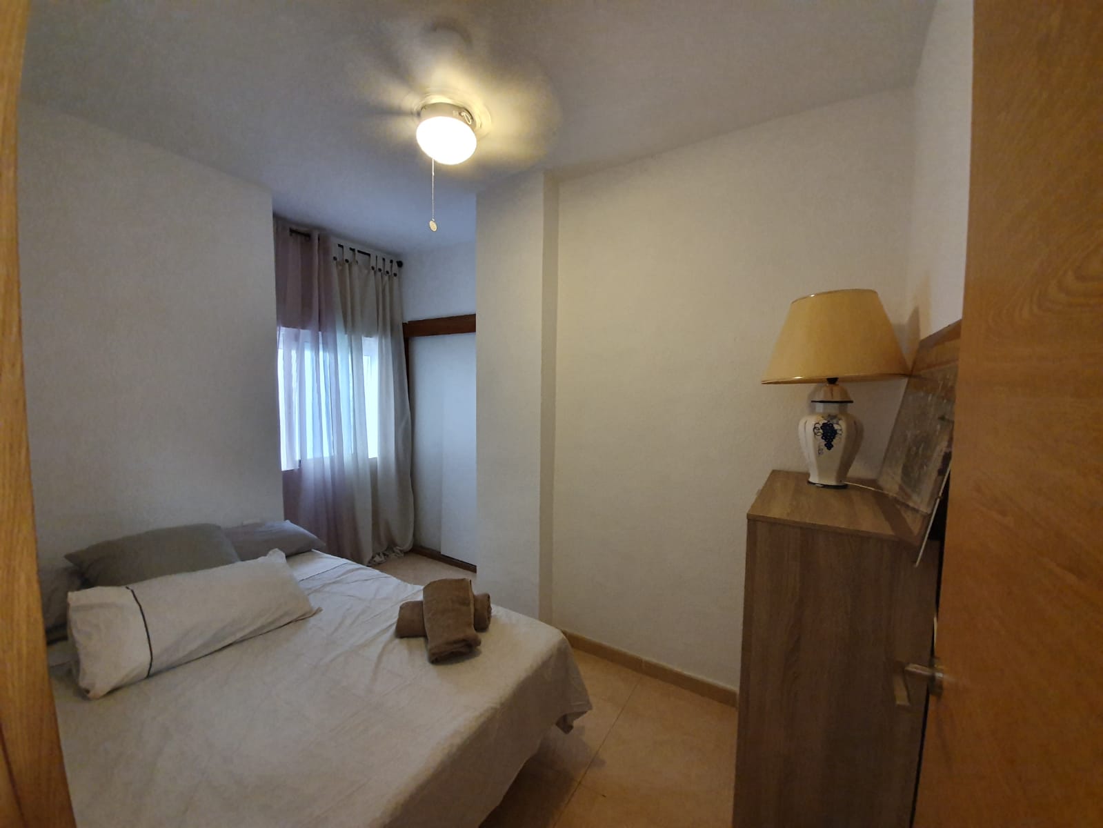 Two-Bedroom Apartment in Torrevieja Town Centre, Steps from the Beach image 6