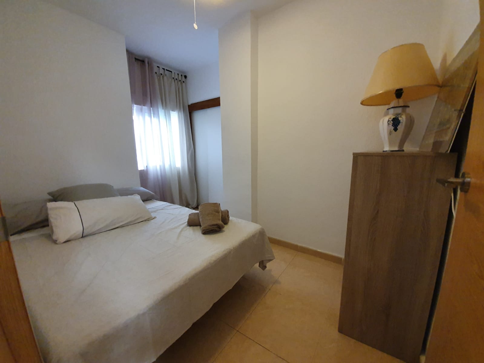 Two-Bedroom Apartment in Torrevieja Town Centre, Steps from the Beach image 7