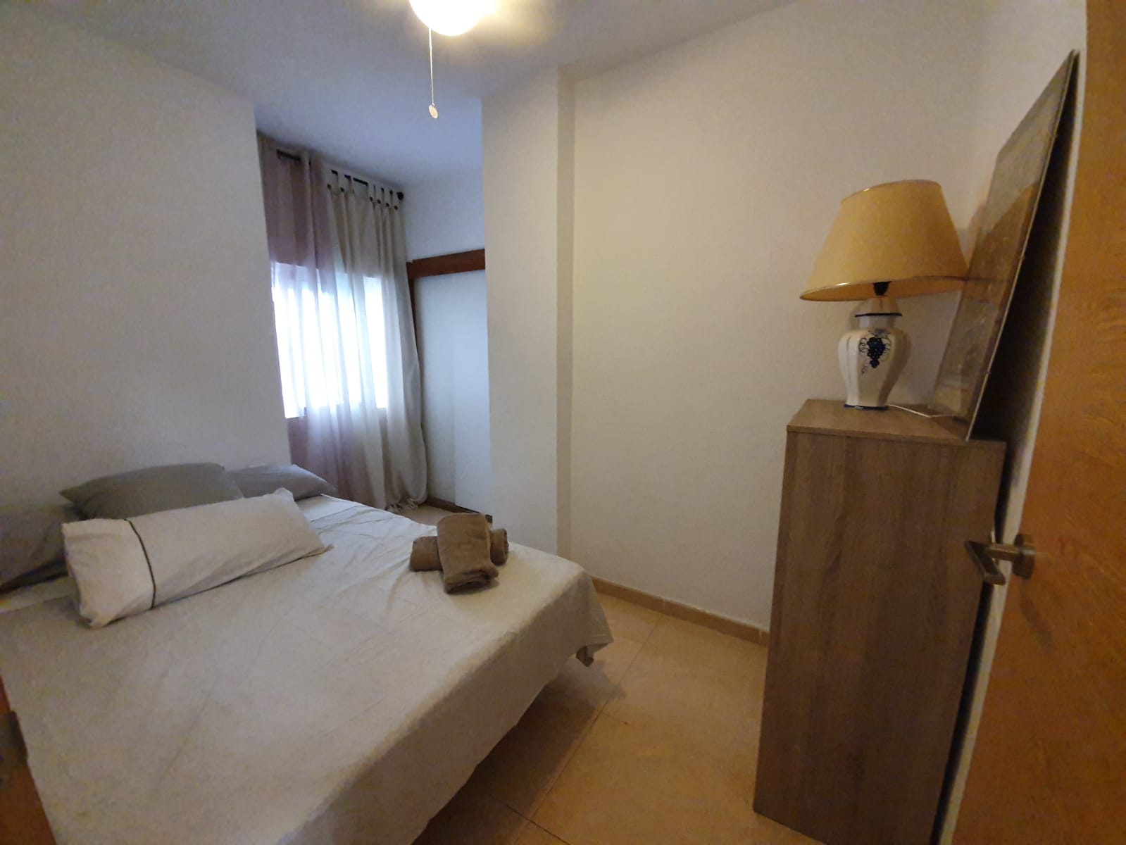 Two-Bedroom Apartment in Torrevieja Town Centre, Steps from the Beach image 18