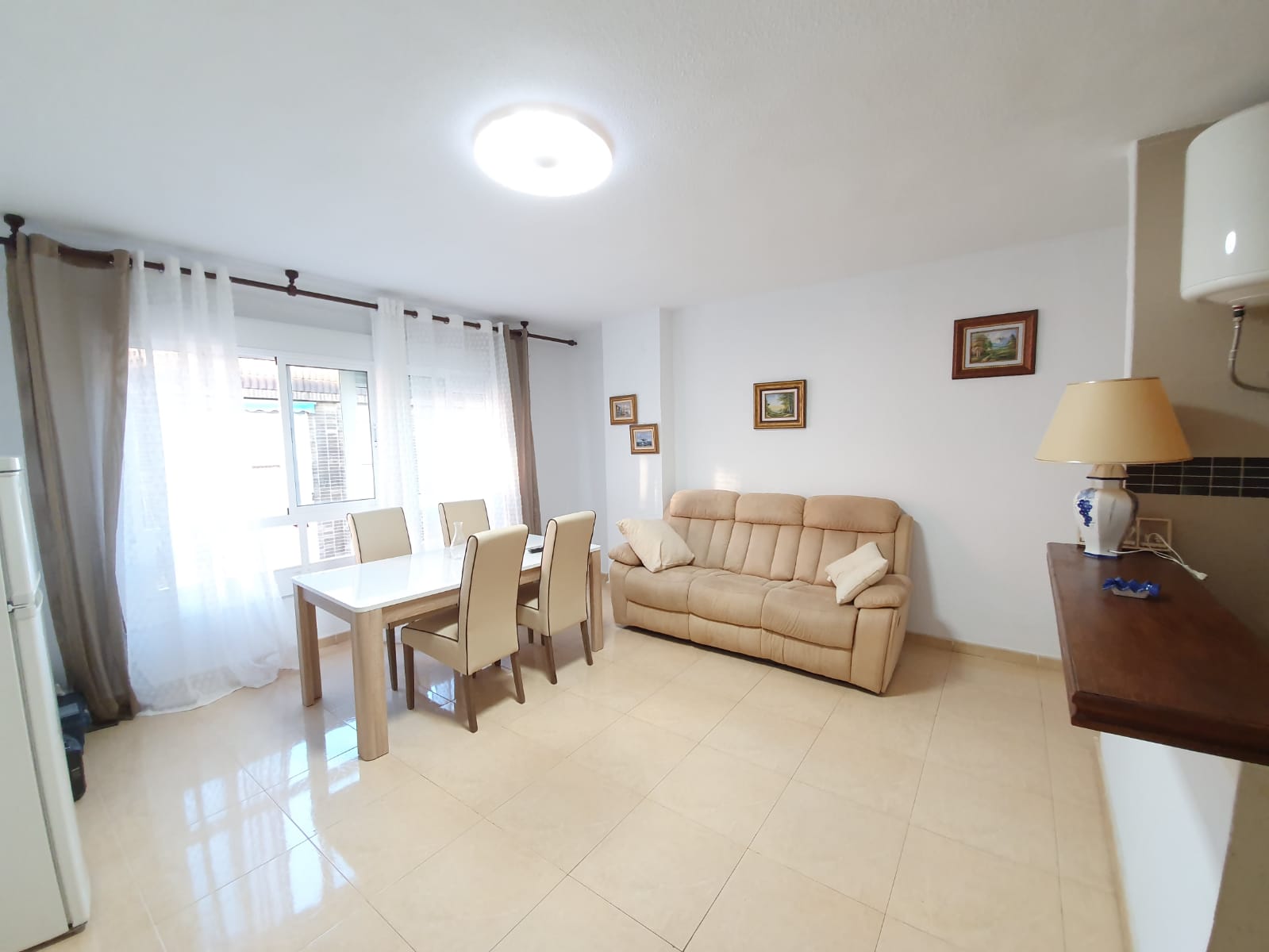 Two-Bedroom Apartment in Torrevieja Town Centre, Steps from the Beach image 22