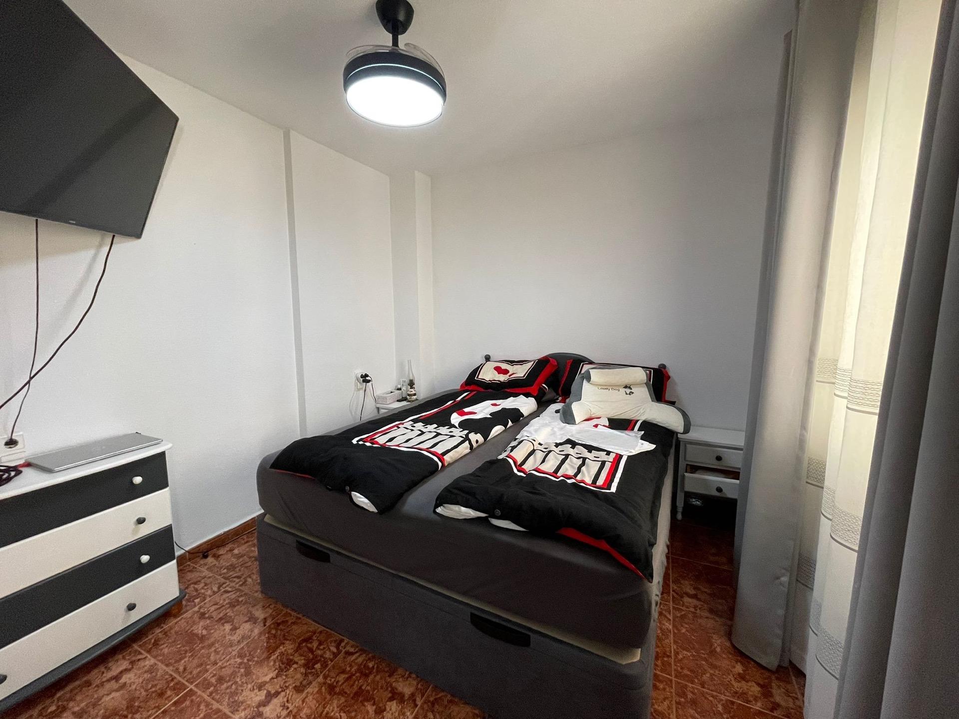 1-Bedroom Apartment Near the Sea in Torrevieja – 600m from the Beach image 6