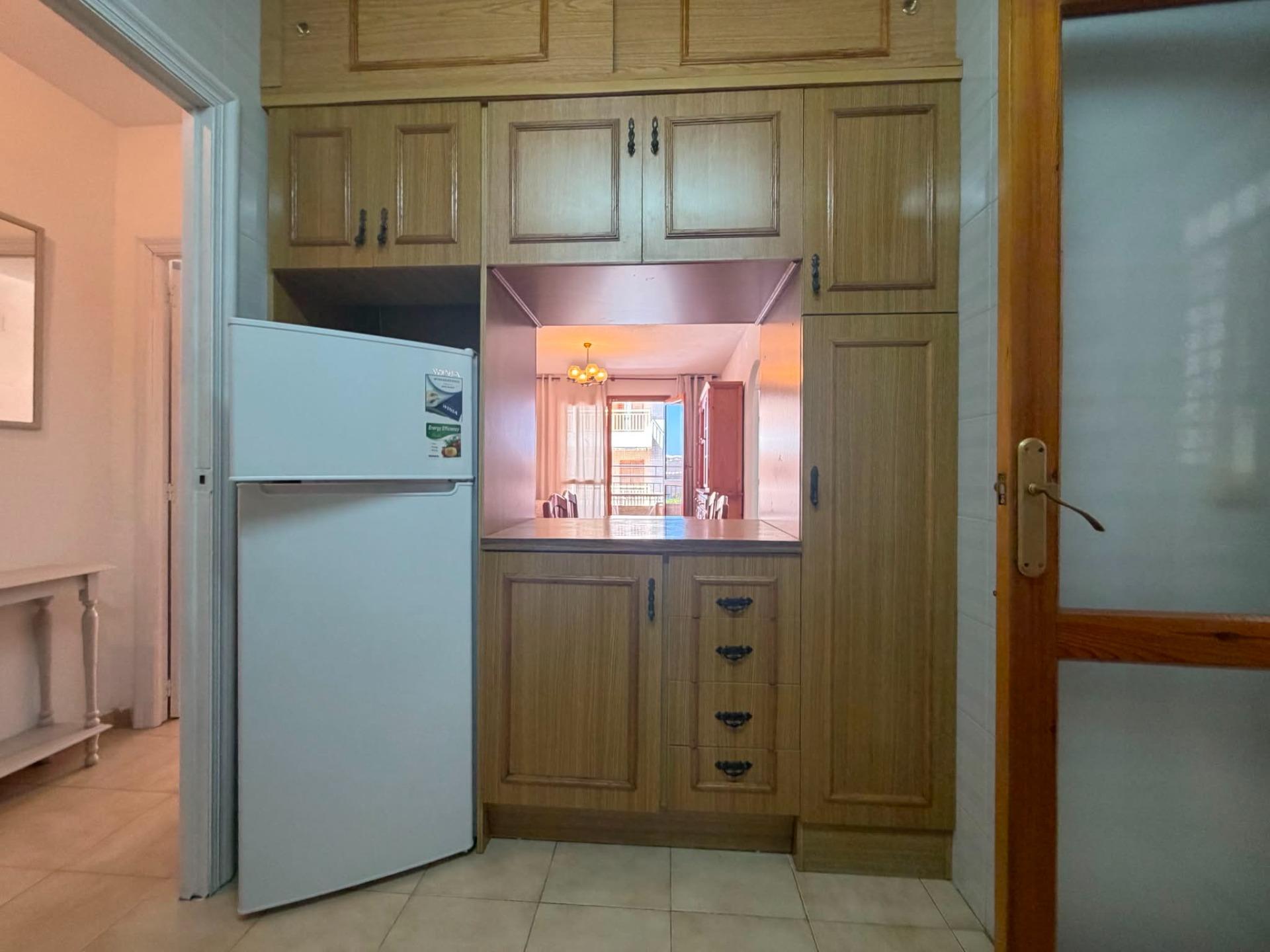 2-Bedroom Apartment with Communal Pool 200 Metres from La Acequión Beach image 6