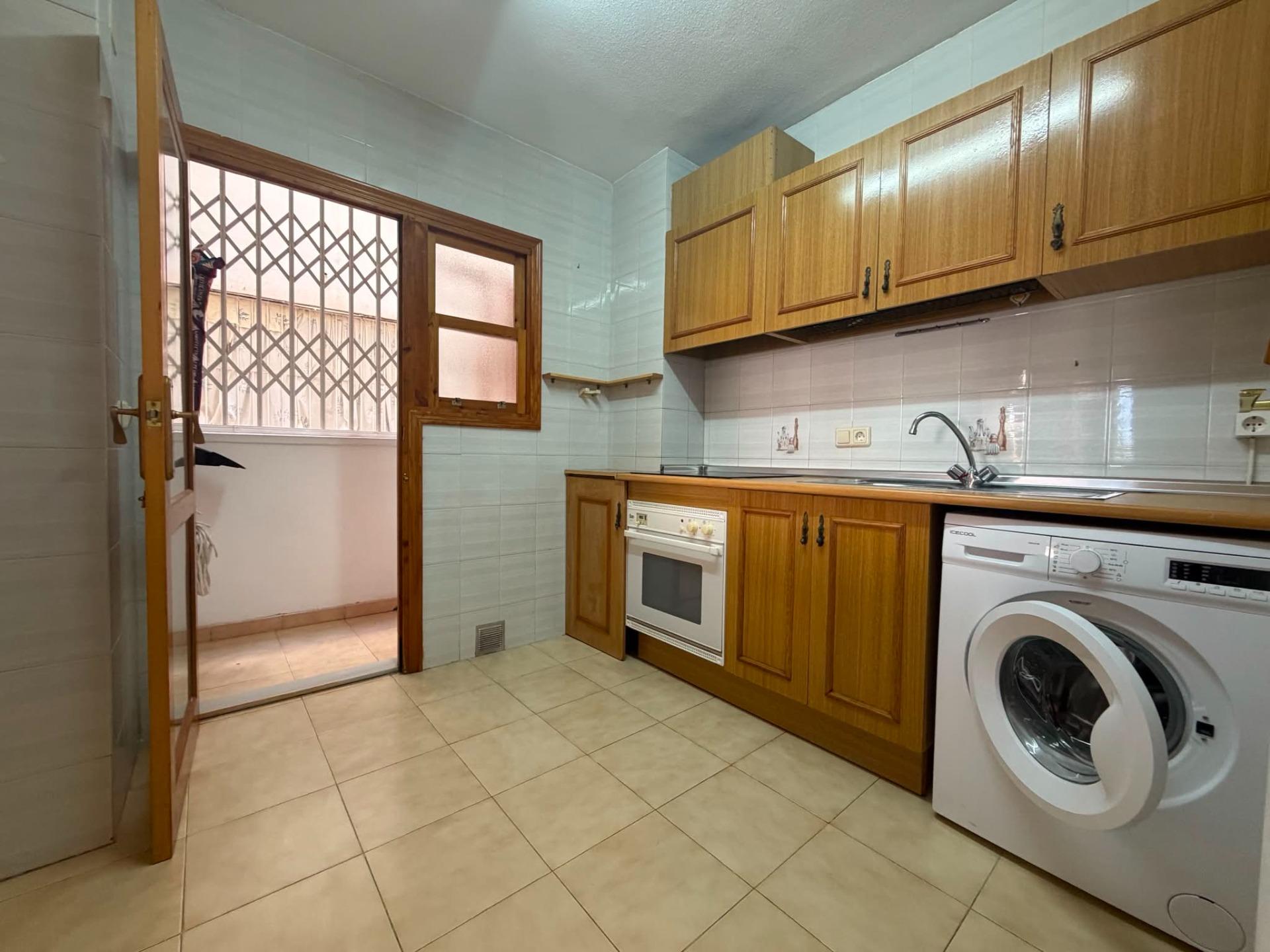 2-Bedroom Apartment with Communal Pool 200 Metres from La Acequión Beach image 4
