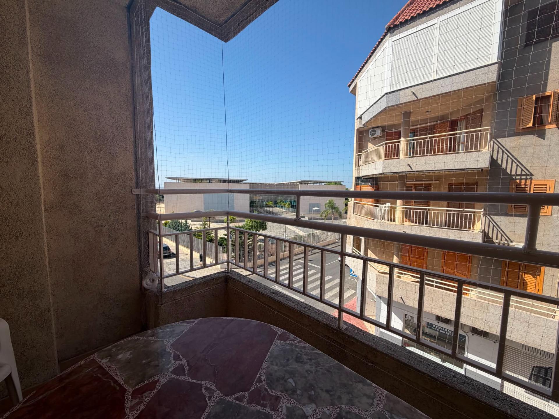 2-Bedroom Apartment with Communal Pool 200 Metres from La Acequión Beach image 12
