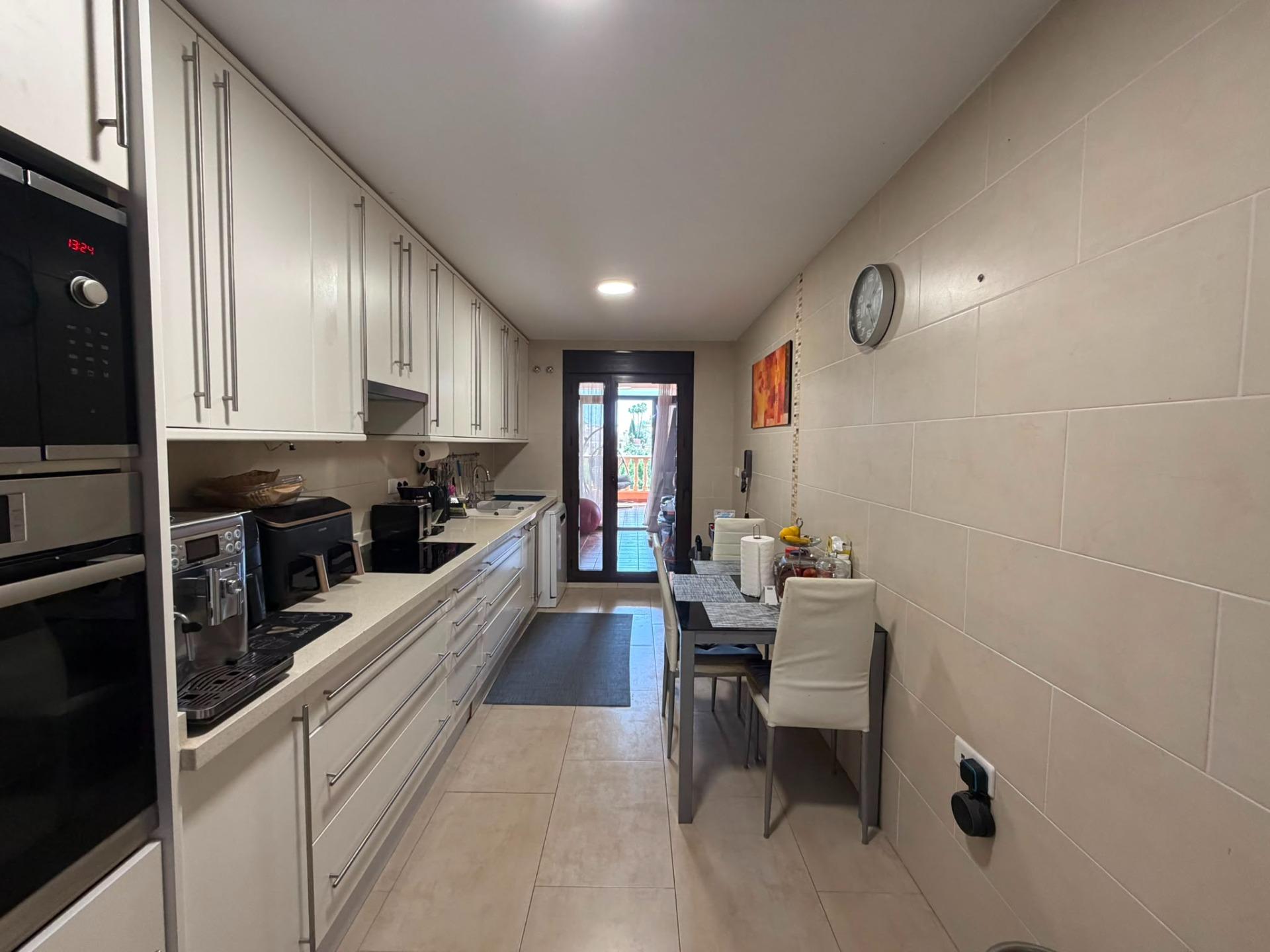VILLA IN LOS BALCONES WITH 4 BEDROOMS, 4 BATHROOMS, PRIVATE POOL, AND GARAGE image 19