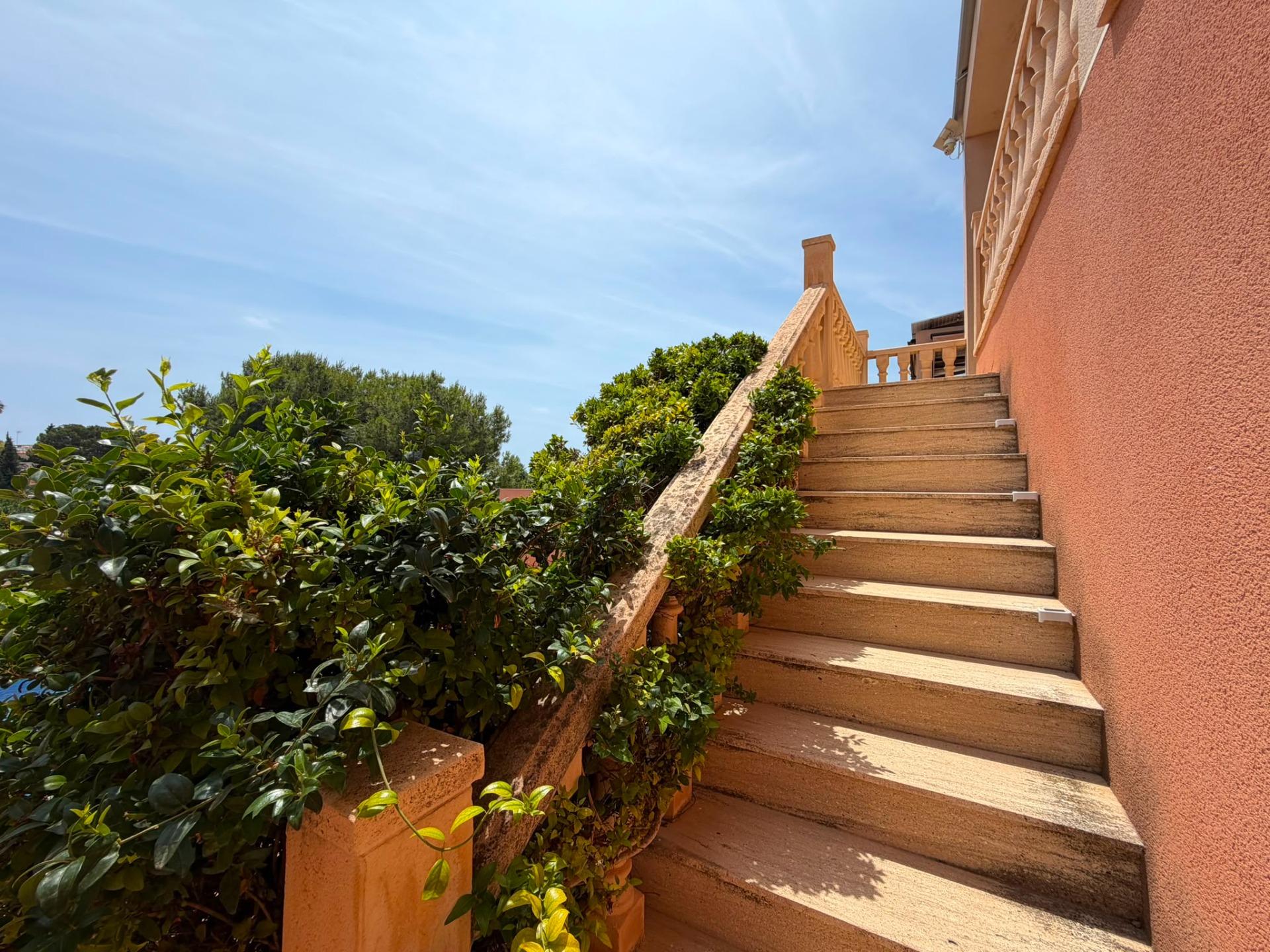 VILLA IN LOS BALCONES WITH 4 BEDROOMS, 4 BATHROOMS, PRIVATE POOL, AND GARAGE image 33