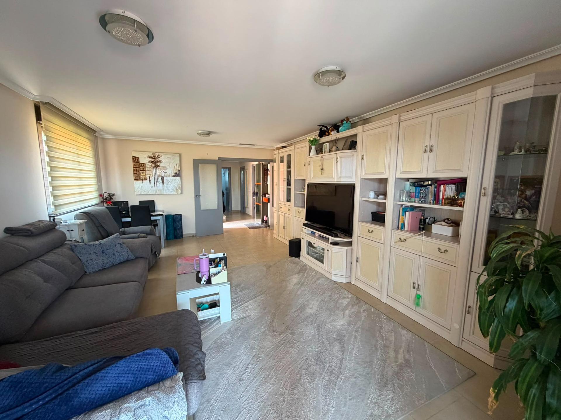VILLA IN LOS BALCONES WITH 4 BEDROOMS, 4 BATHROOMS, PRIVATE POOL, AND GARAGE image 28