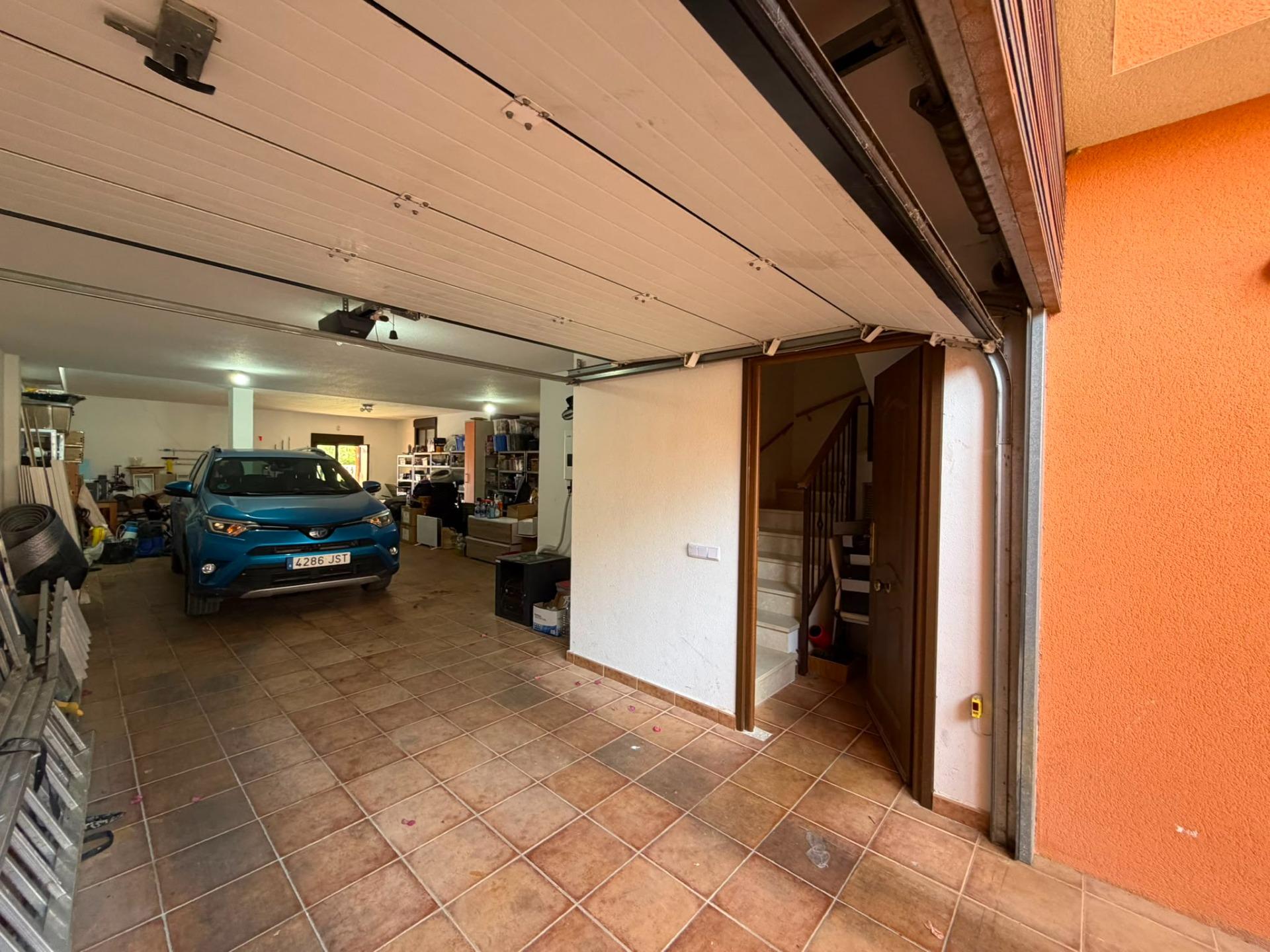 VILLA IN LOS BALCONES WITH 4 BEDROOMS, 4 BATHROOMS, PRIVATE POOL, AND GARAGE image 48