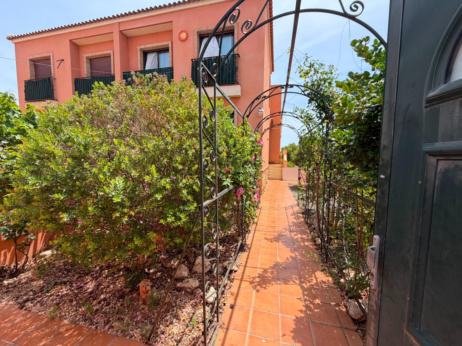 VILLA IN LOS BALCONES WITH 4 BEDROOMS, 4 BATHROOMS, PRIVATE POOL, AND GARAGE image 8