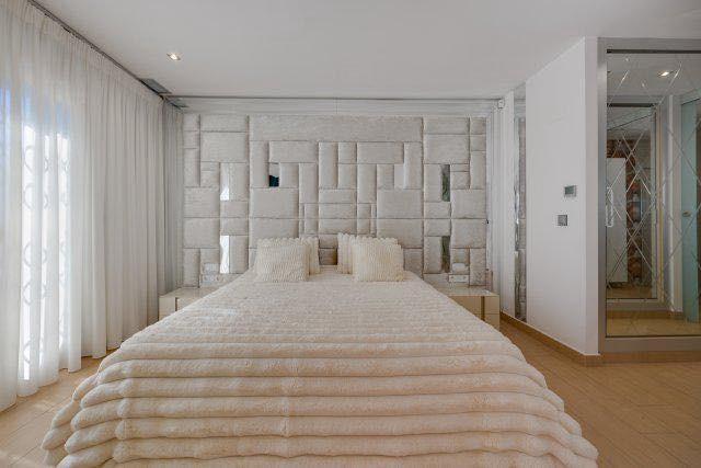 Exclusive 4-Bedroom Luxury Villa with Sea Views, Pool and Smart Home System in Torrevieja (La Mata / Torreblanca) image 13