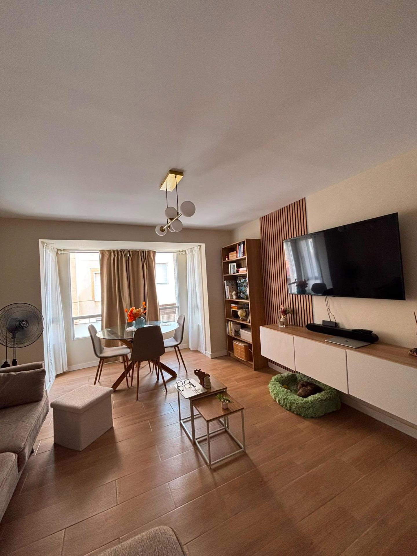 Fully Renovated 4-Bedroom Townhouse with Investment Potential in Central Torrevieja image 35