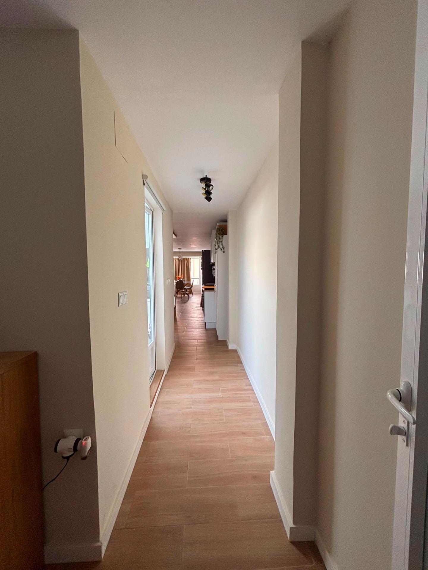 Fully Renovated 4-Bedroom Townhouse with Investment Potential in Central Torrevieja image 33
