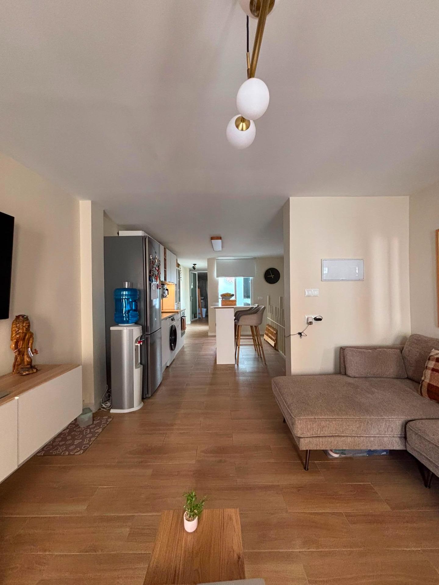Fully Renovated 4-Bedroom Townhouse with Investment Potential in Central Torrevieja image 25