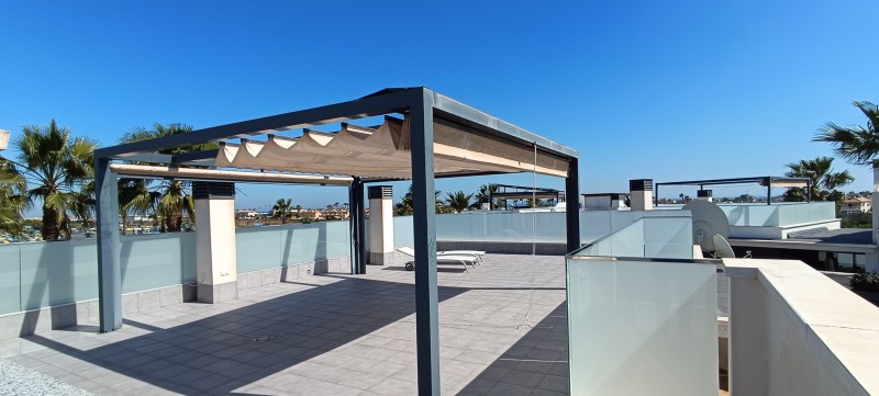 Modern 3-Bedroom House with Private Pool in Lomas de Cabo Roig, Orihuela Costa image 6