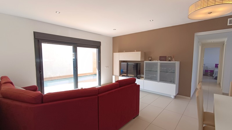 Modern 3-Bedroom House with Private Pool in Lomas de Cabo Roig, Orihuela Costa image 16