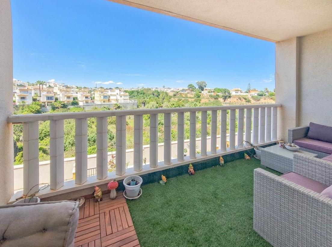 Renovated 2-Bedroom Apartment with Communal Pool in Lomas de Cabo Roig image 22